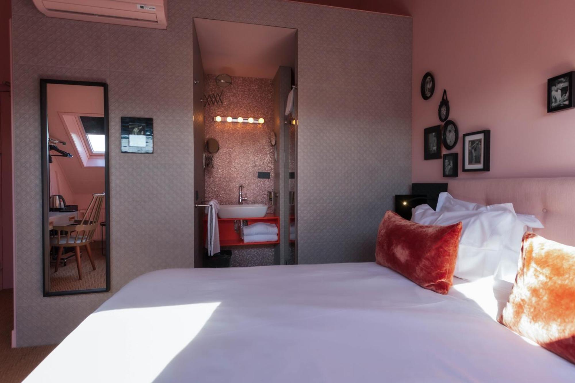 Boutiquehotel Staats Haarlem Pokoj fotografie